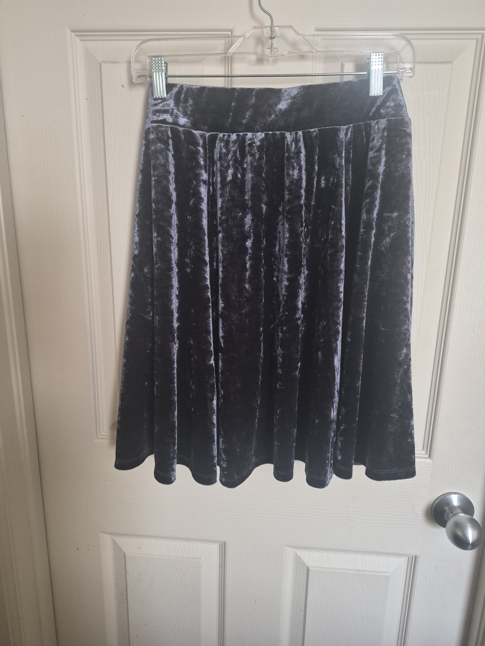 Size 1 Torrid Charcoal Velvet Circle Skirt